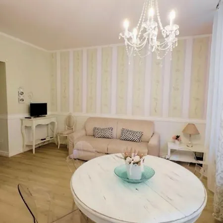 Residenza Della Rosa *